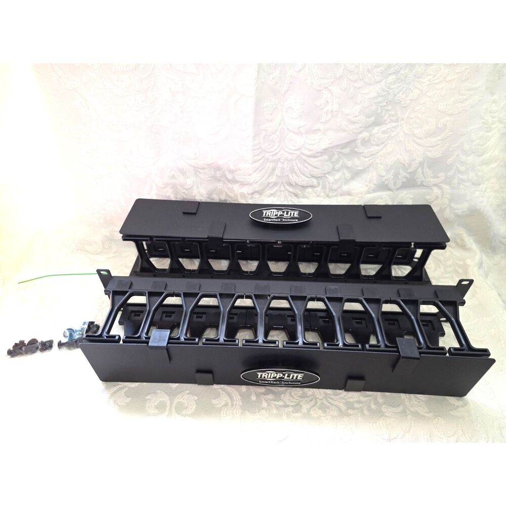 Tripp Lite SRCABLEDUCT2UHD 2U SmartRack High-Capacity Horizontal Cable Manager